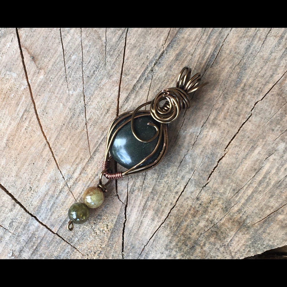 Jade and green amethyst pendant